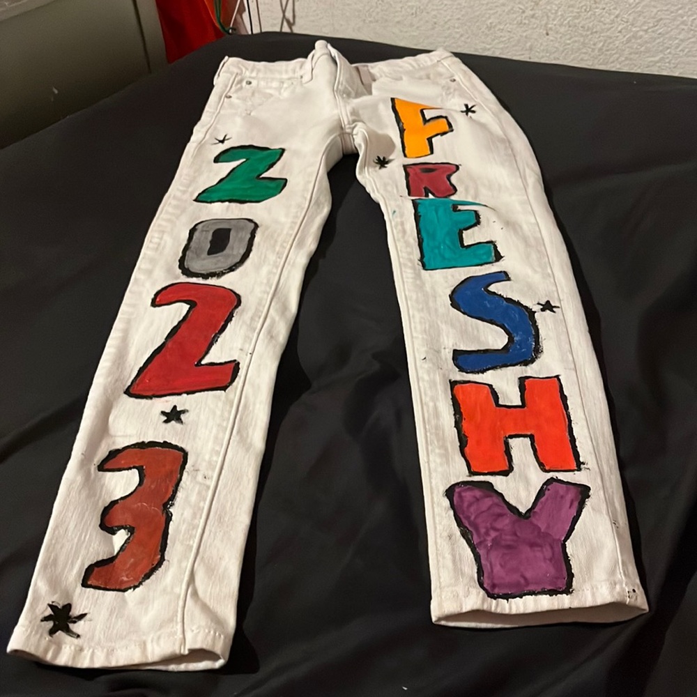 Skinny white jeans